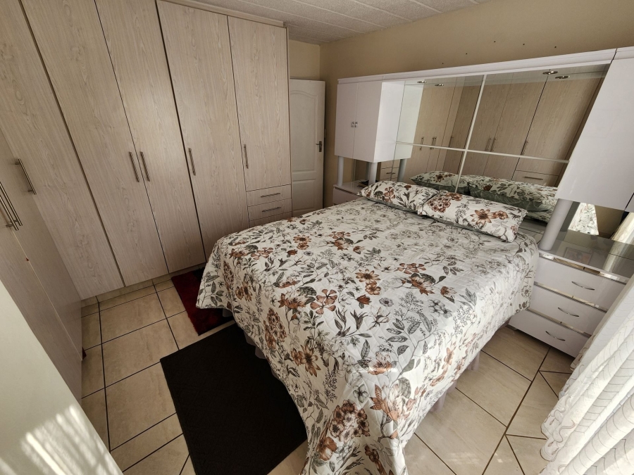 2 Bedroom Property for Sale in Ravenswood Gauteng