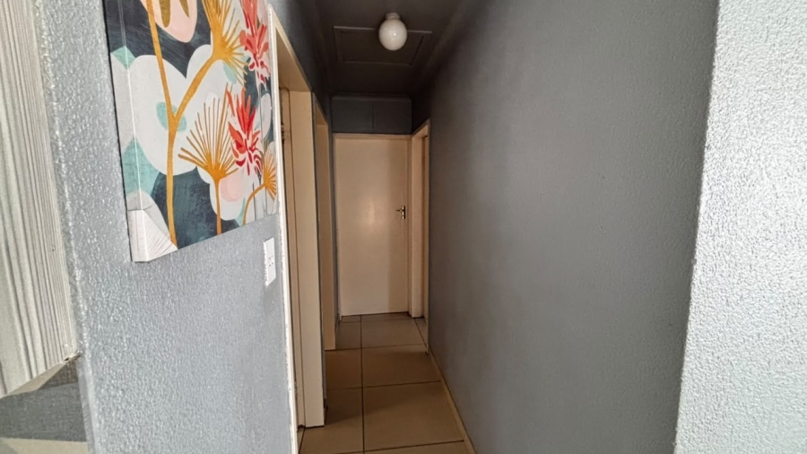 3 Bedroom Property for Sale in Windmill Park Gauteng