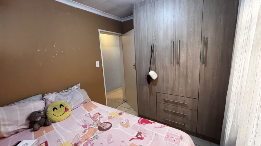3 Bedroom Property for Sale in Windmill Park Gauteng