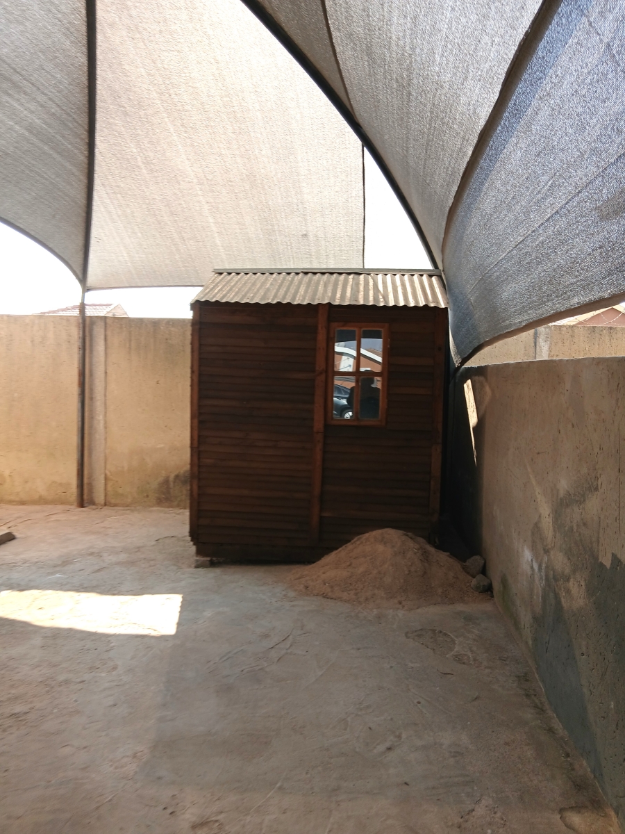 3 Bedroom Property for Sale in Windmill Park Gauteng