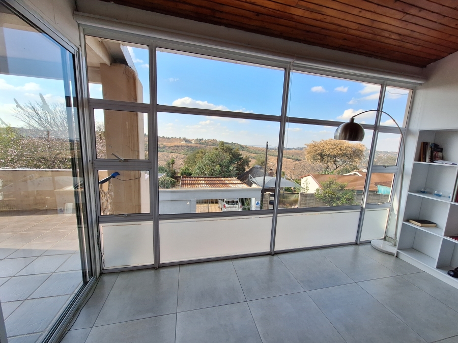 3 Bedroom Property for Sale in Kenmare Gauteng