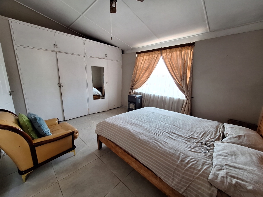 3 Bedroom Property for Sale in Kenmare Gauteng