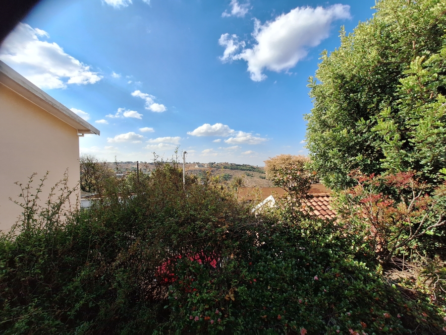 3 Bedroom Property for Sale in Kenmare Gauteng