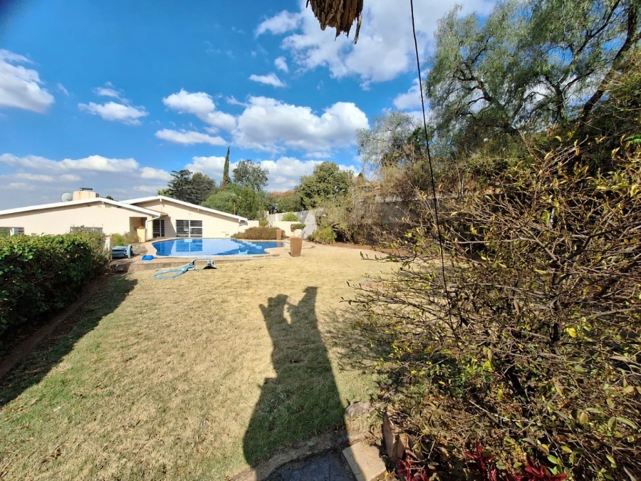 3 Bedroom Property for Sale in Kenmare Gauteng