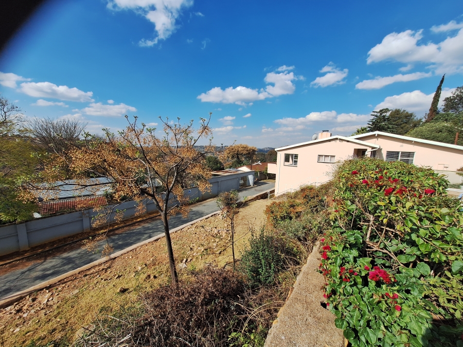 3 Bedroom Property for Sale in Kenmare Gauteng
