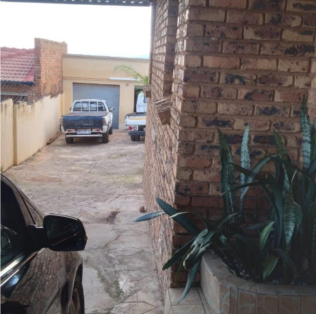 2 Bedroom Property for Sale in Atteridgeville Gauteng