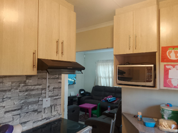 2 Bedroom Property for Sale in Booysens Gauteng