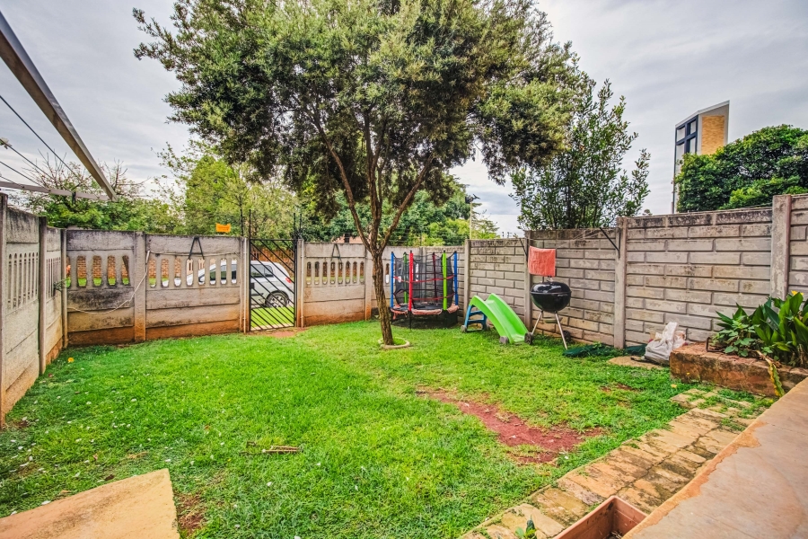 2 Bedroom Property for Sale in Allen Grove Gauteng