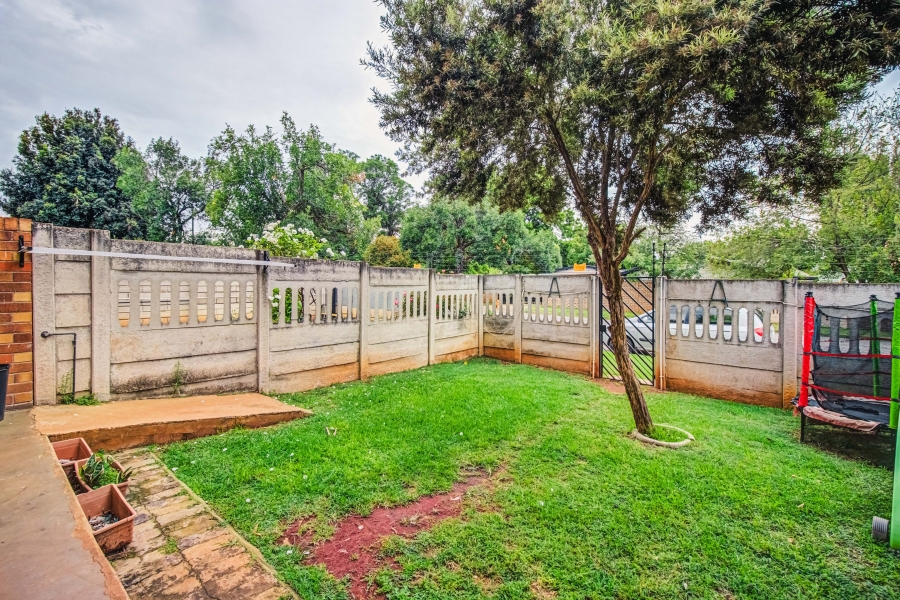 2 Bedroom Property for Sale in Allen Grove Gauteng