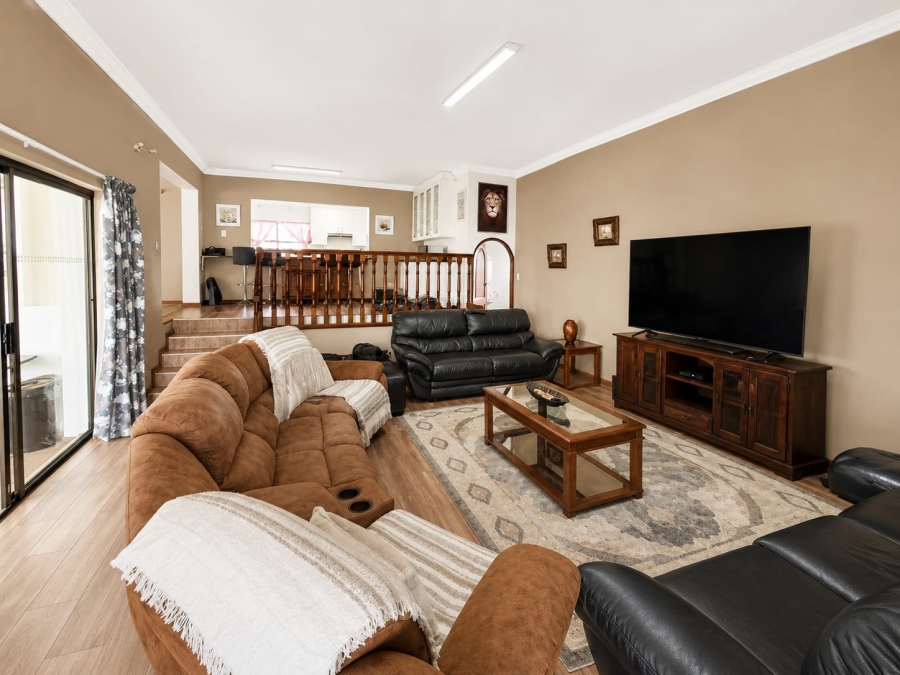 4 Bedroom Property for Sale in Newlands Gauteng