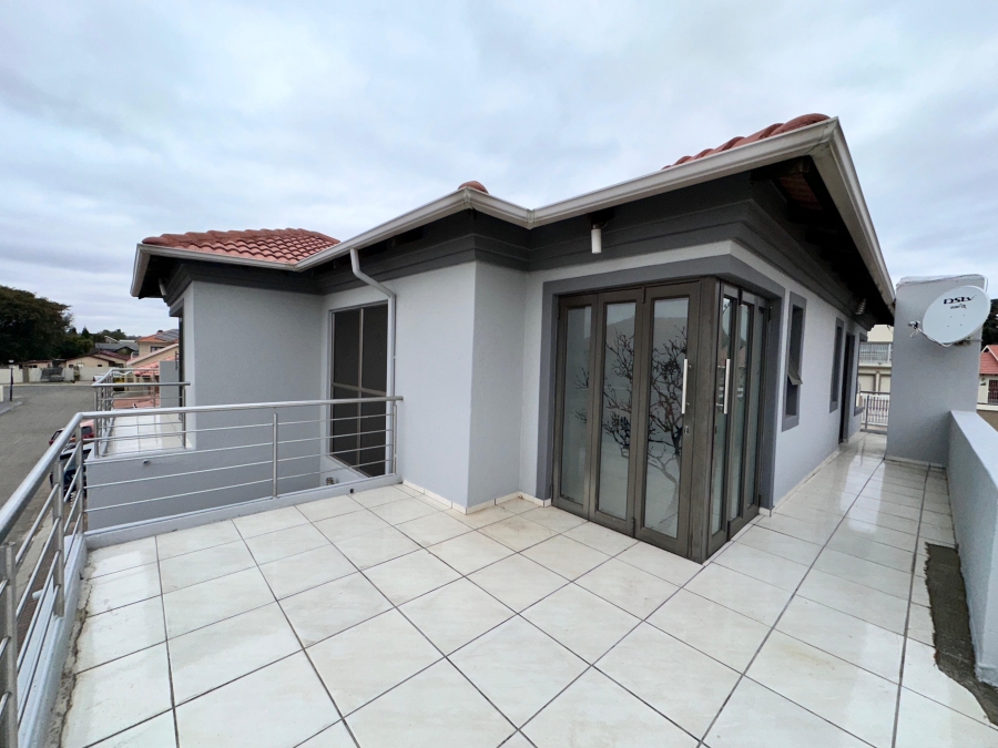 5 Bedroom Property for Sale in Sagewood Gauteng