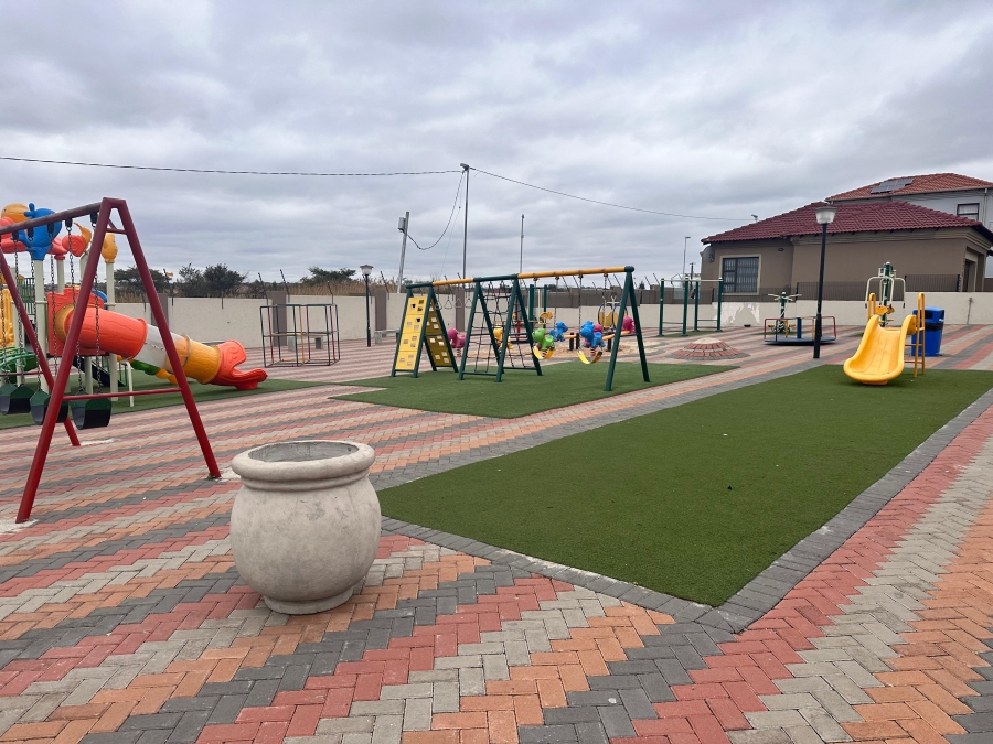 5 Bedroom Property for Sale in Sagewood Gauteng