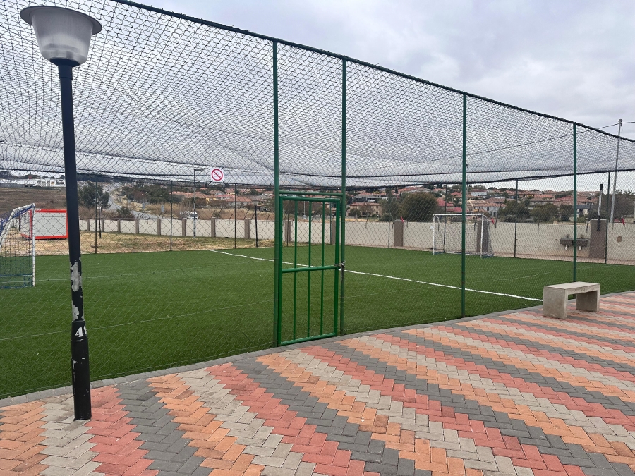 5 Bedroom Property for Sale in Sagewood Gauteng