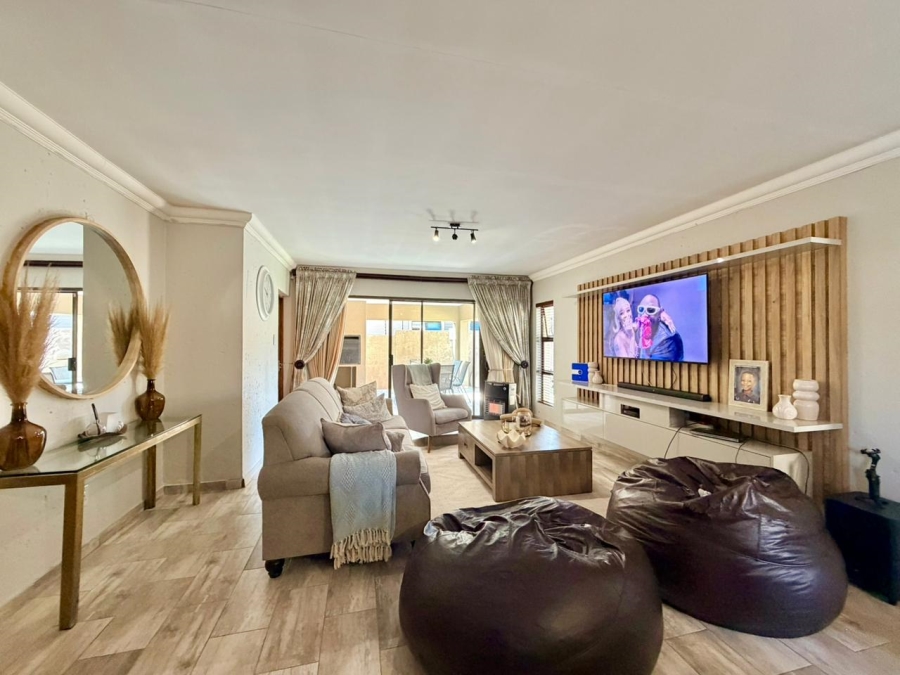 3 Bedroom Property for Sale in Pomona Gauteng