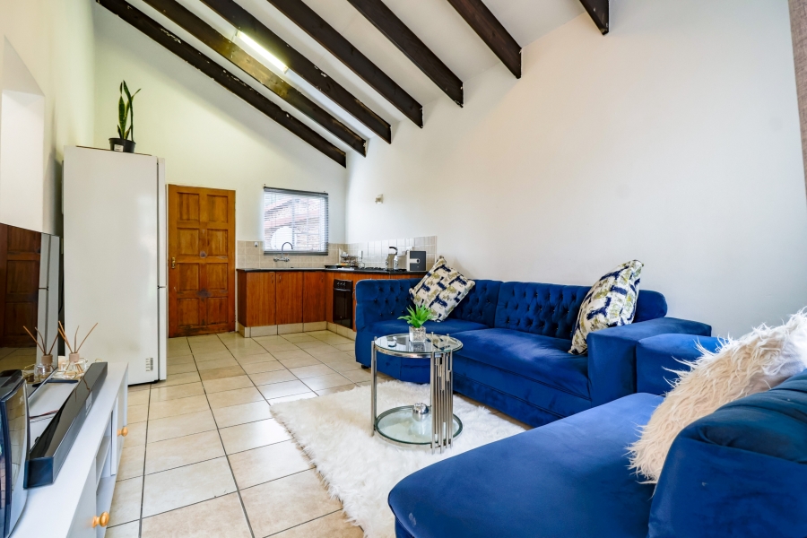 2 Bedroom Property for Sale in Kosmosdal Gauteng
