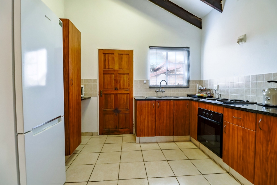 2 Bedroom Property for Sale in Kosmosdal Gauteng