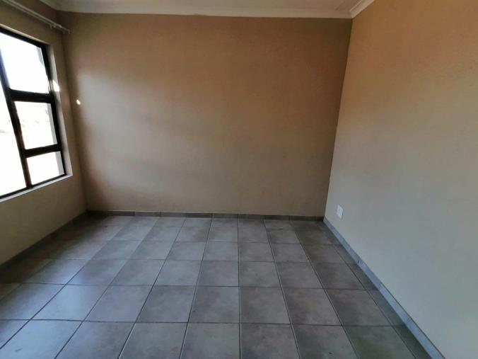 2 Bedroom Property for Sale in Crystal Park Gauteng