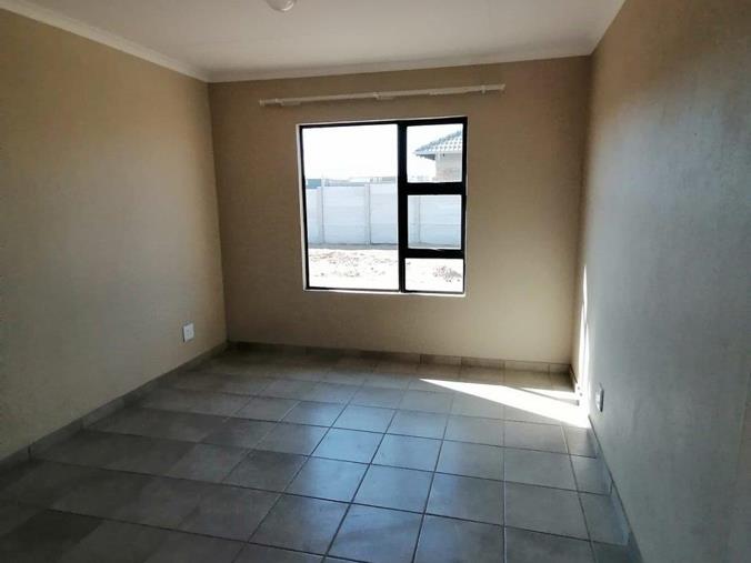 2 Bedroom Property for Sale in Crystal Park Gauteng