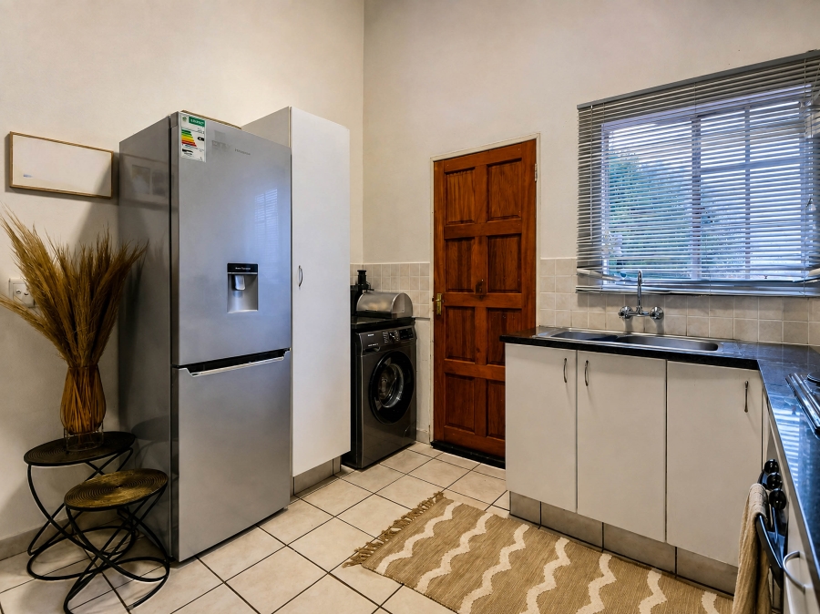 2 Bedroom Property for Sale in Kosmosdal Gauteng