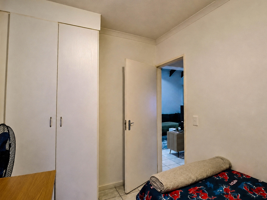 2 Bedroom Property for Sale in Kosmosdal Gauteng