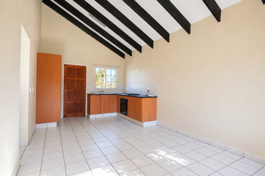 2 Bedroom Property for Sale in Kosmosdal Gauteng