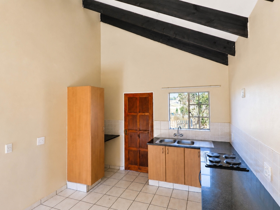 2 Bedroom Property for Sale in Kosmosdal Gauteng