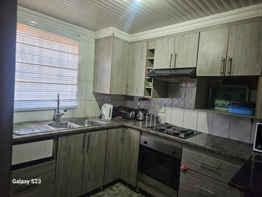 3 Bedroom Property for Sale in Soshanguve East Gauteng
