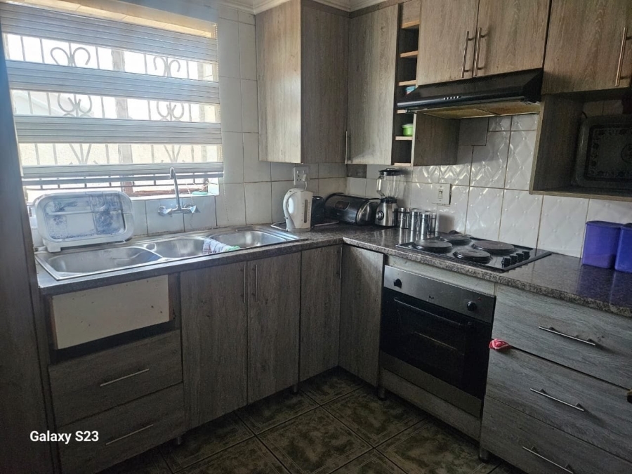 3 Bedroom Property for Sale in Soshanguve East Gauteng
