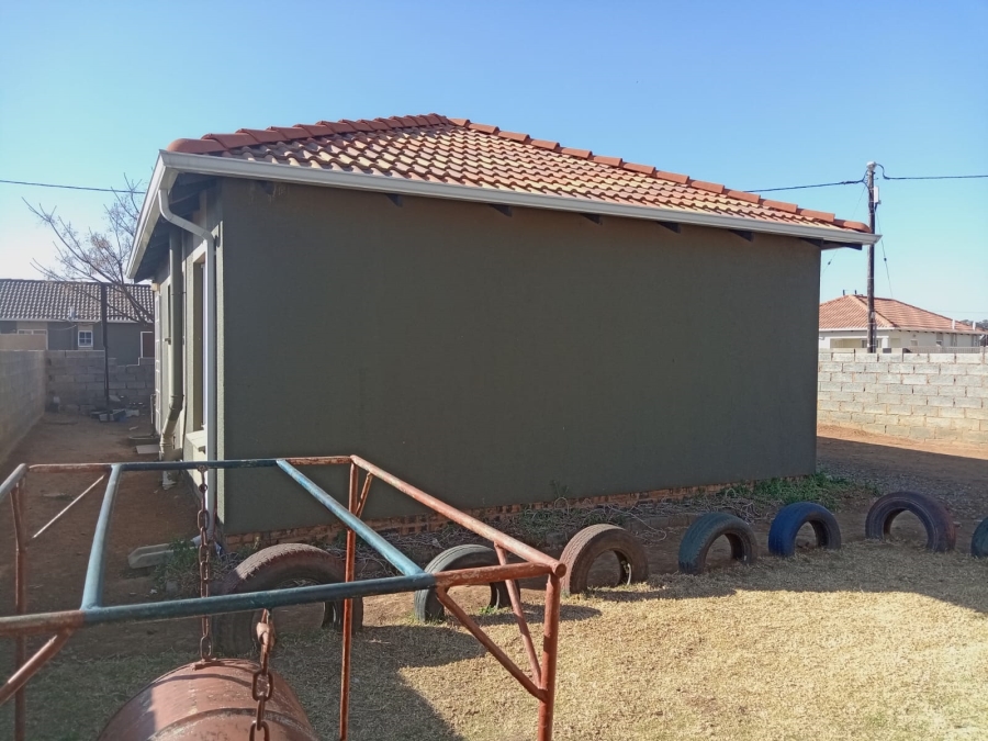 2 Bedroom Property for Sale in Savanna City Gauteng