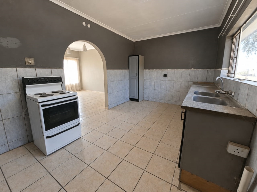 3 Bedroom Property for Sale in Falcon Ridge Gauteng