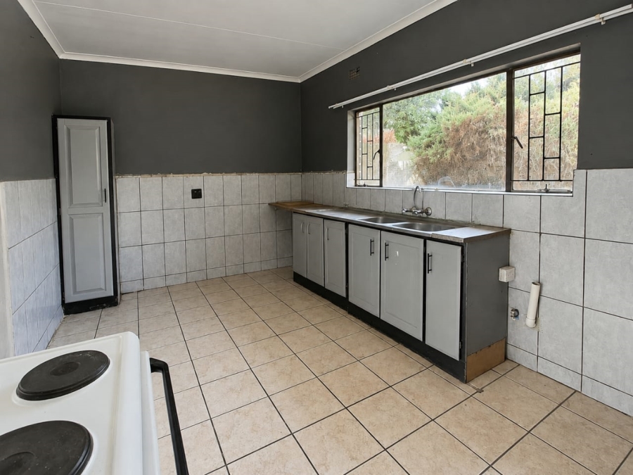3 Bedroom Property for Sale in Falcon Ridge Gauteng