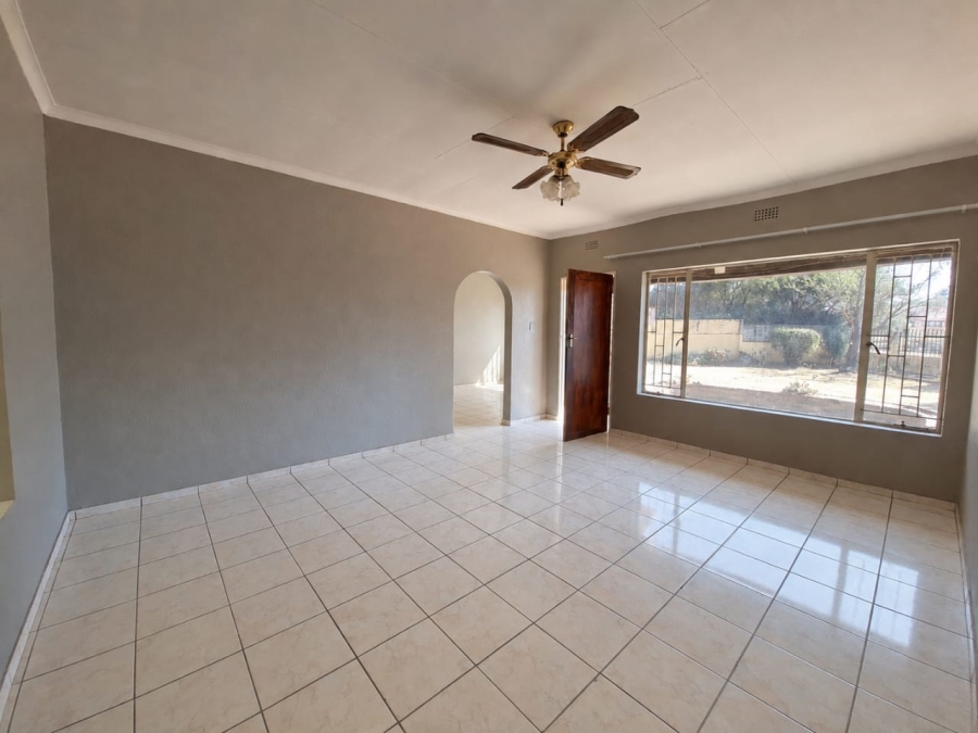 3 Bedroom Property for Sale in Falcon Ridge Gauteng