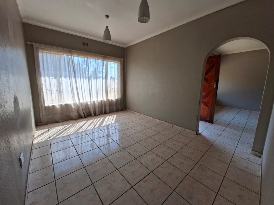 3 Bedroom Property for Sale in Falcon Ridge Gauteng