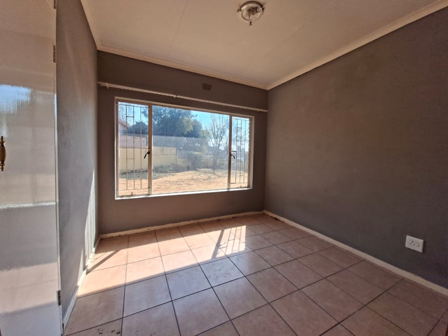3 Bedroom Property for Sale in Falcon Ridge Gauteng