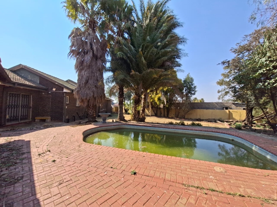3 Bedroom Property for Sale in Falcon Ridge Gauteng