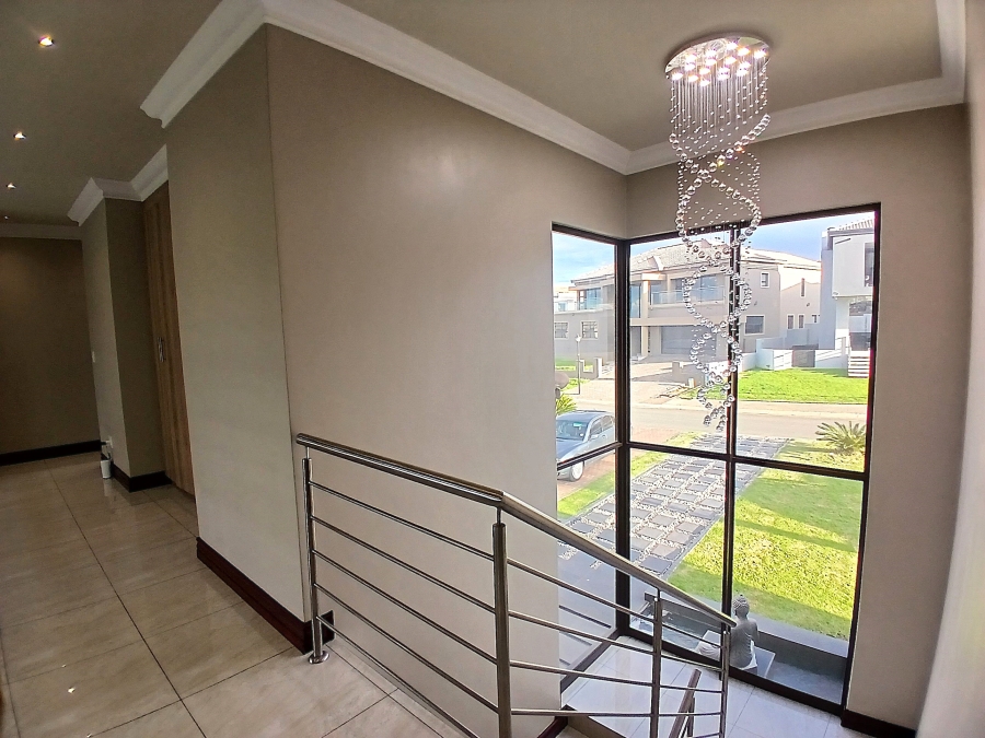 To Let 4 Bedroom Property for Rent in Blue Valley Golf Estate Gauteng