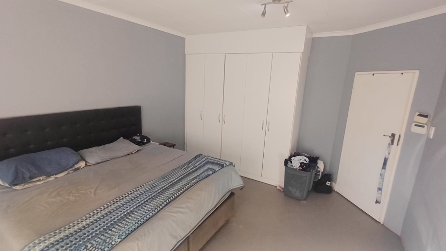 2 Bedroom Property for Sale in Lyttelton Manor Gauteng