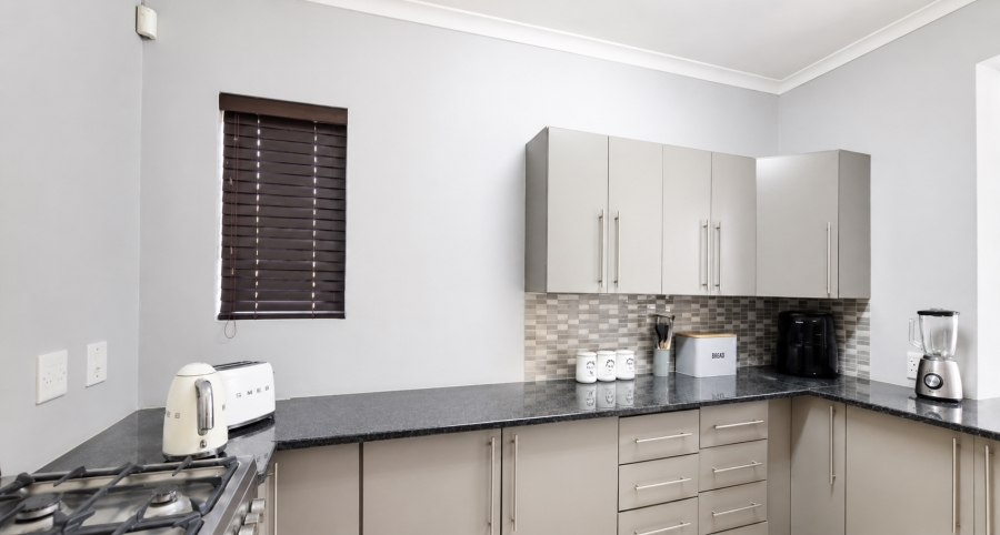 2 Bedroom Property for Sale in Sunair Park Gauteng