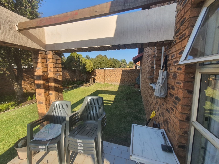 3 Bedroom Property for Sale in Randhart Gauteng