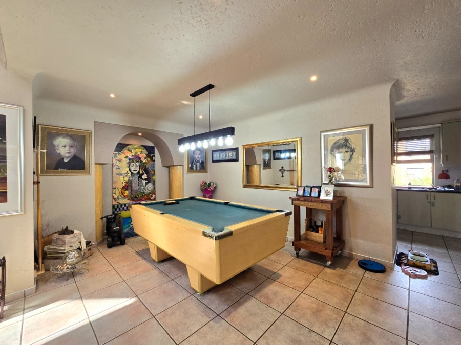 5 Bedroom Property for Sale in Meyersdal Gauteng