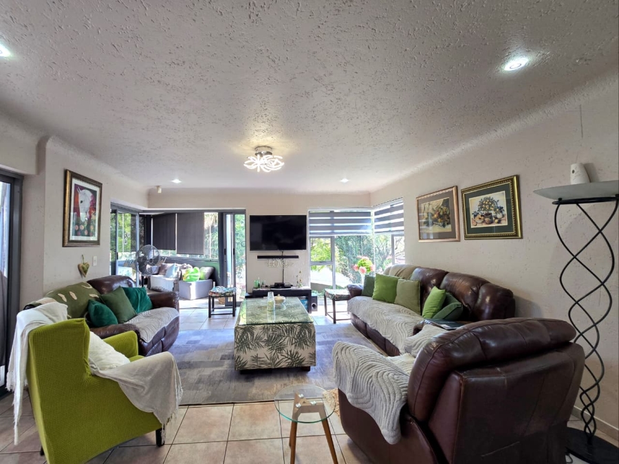 5 Bedroom Property for Sale in Meyersdal Gauteng