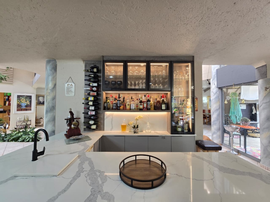 5 Bedroom Property for Sale in Meyersdal Gauteng
