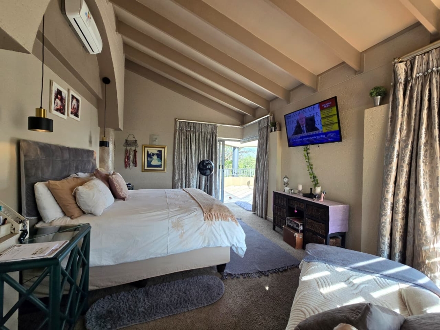 5 Bedroom Property for Sale in Meyersdal Gauteng