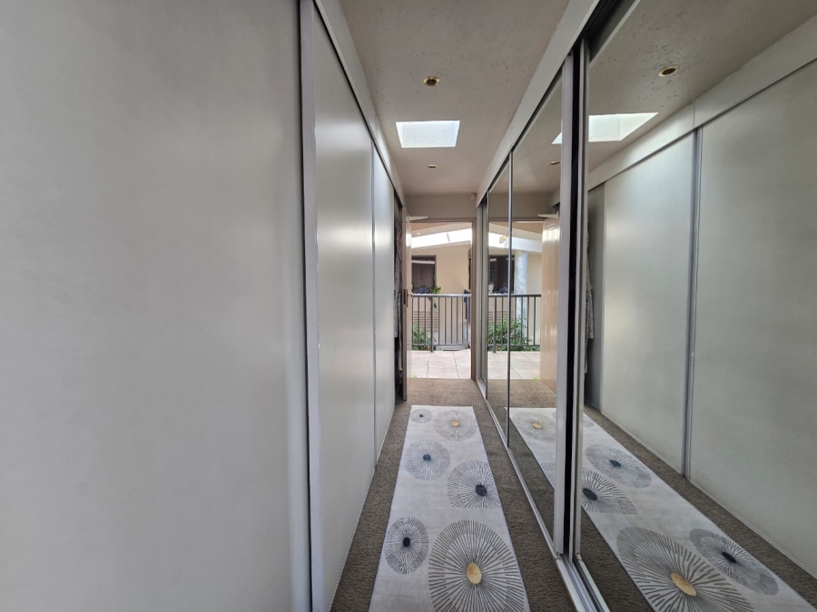 5 Bedroom Property for Sale in Meyersdal Gauteng
