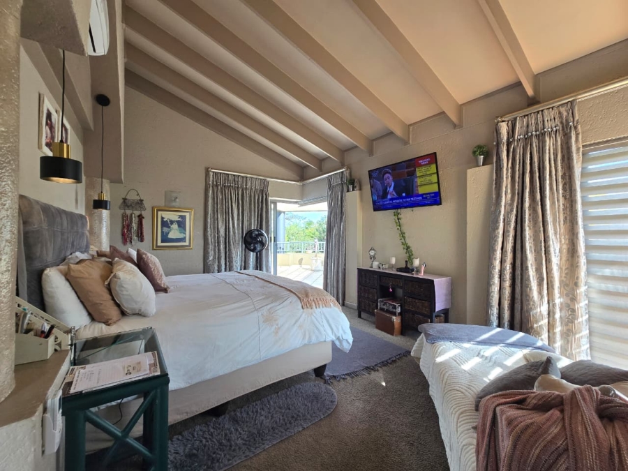 5 Bedroom Property for Sale in Meyersdal Gauteng