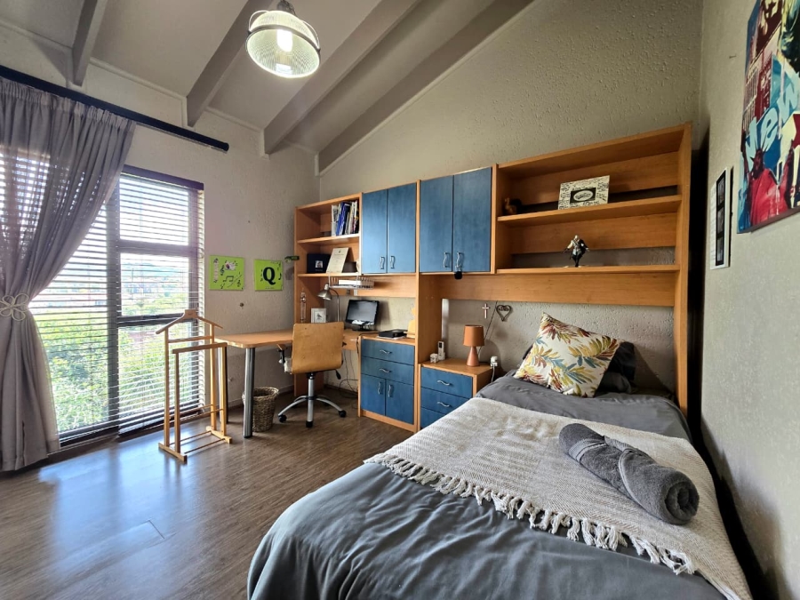 5 Bedroom Property for Sale in Meyersdal Gauteng