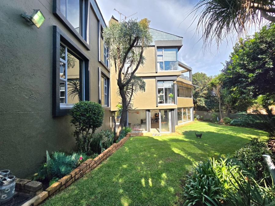5 Bedroom Property for Sale in Meyersdal Gauteng