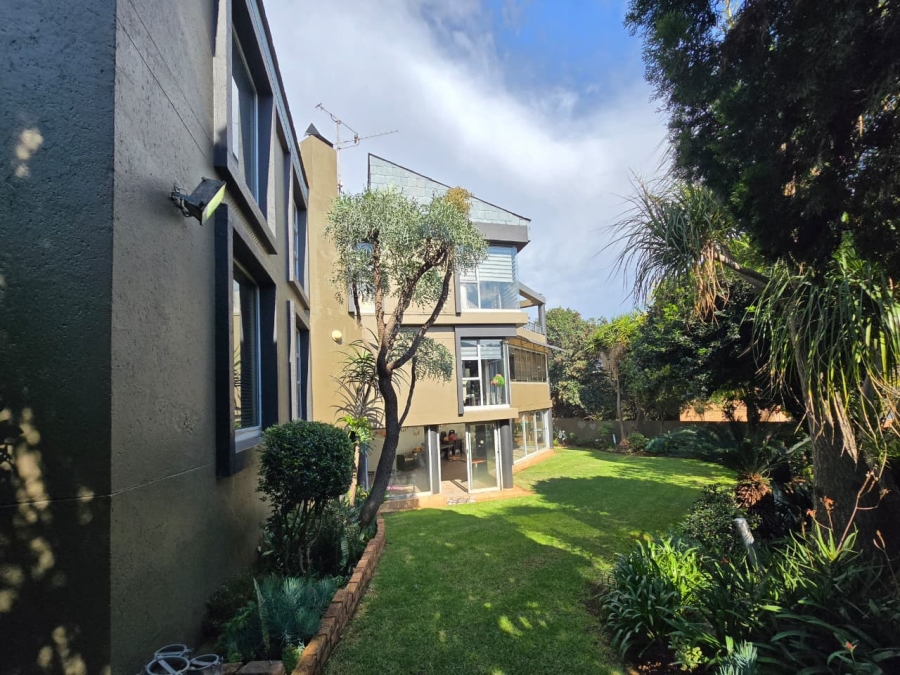 5 Bedroom Property for Sale in Meyersdal Gauteng