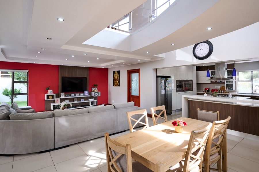 4 Bedroom Property for Sale in Montecello Estate Gauteng
