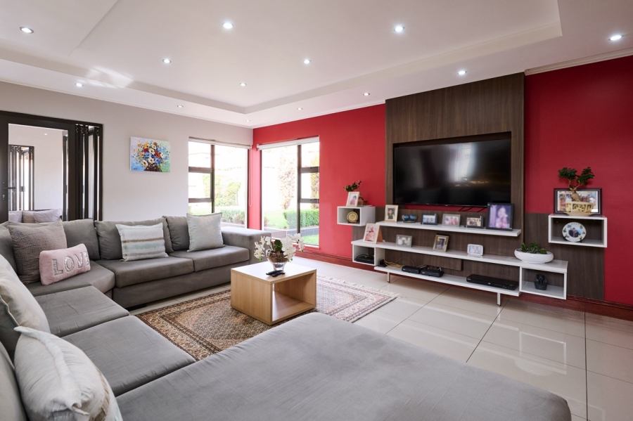 4 Bedroom Property for Sale in Montecello Estate Gauteng